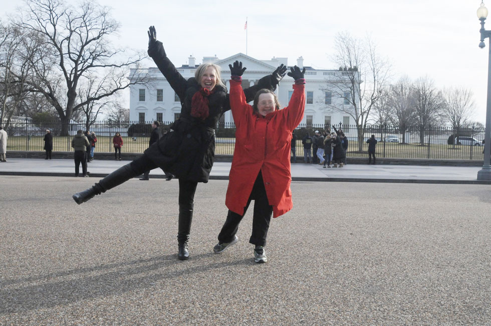 Teresa and Franke Dance in front of the White House in Washington DC